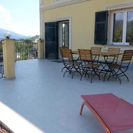Casa Lavinia Villa Рапало Екстериор снимка